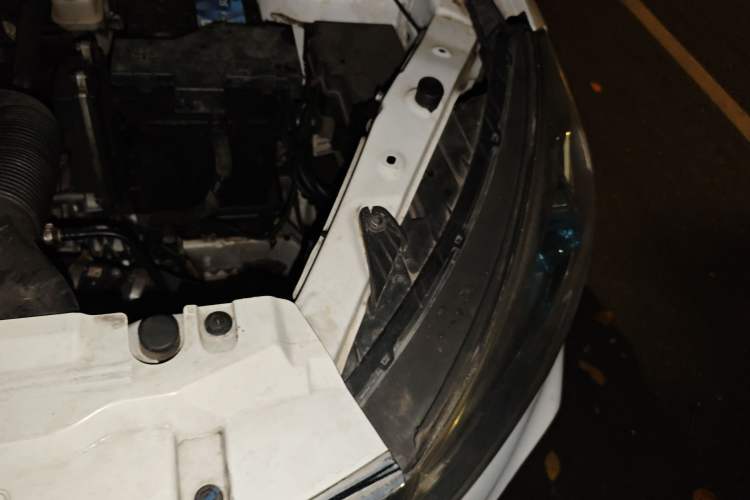 Used Leopaard CS9 2018 1.5T CVT Jinglang Model Engine Bay Left