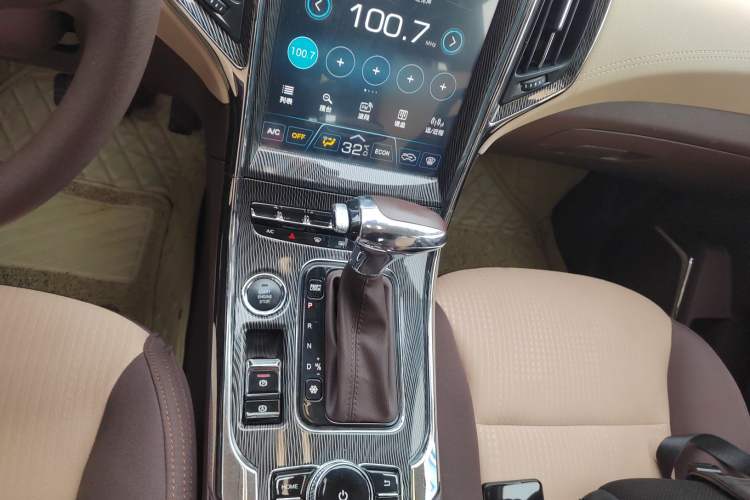Used Leopaard CS9 2018 1.5T CVT Jingrui Model Gear Lever