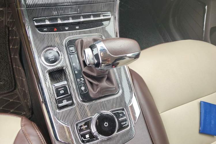 Used Leopaard CS9 2018 1.5T CVT Jingrui Model Gear Lever