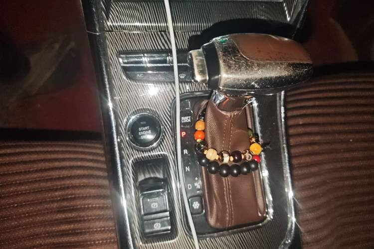 Used Leopaard CS9 2018 1.5T CVT Jingrui Model Gear Lever