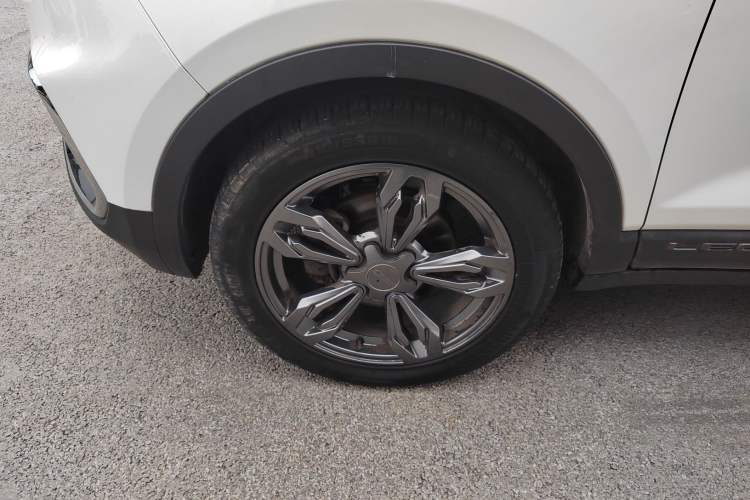 Used Leopaard CS9 2018 1.5T CVT Jingrui Model Left Front Wheel Hub