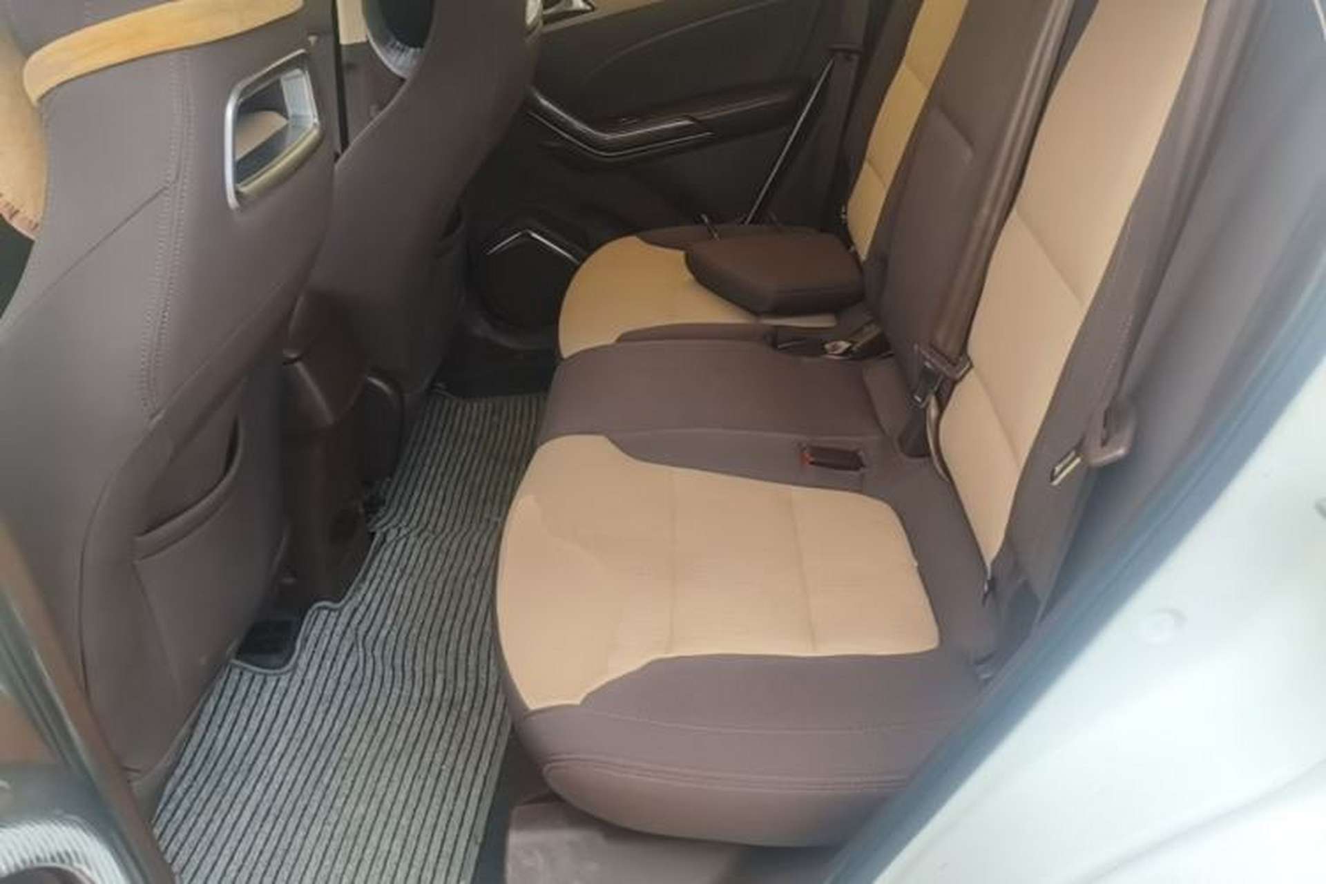Used Leopaard CS9 2018 1.5T CVT Jingrui Model Left Rear Seat