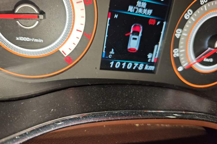 Used Leopaard CS9 2018 1.5T CVT Jinglang Model Odometer Close Up