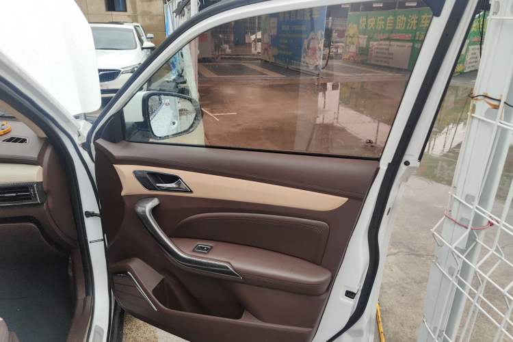 Used Leopaard CS9 2018 1.5T CVT Jingrui Model Right Front Door Interior