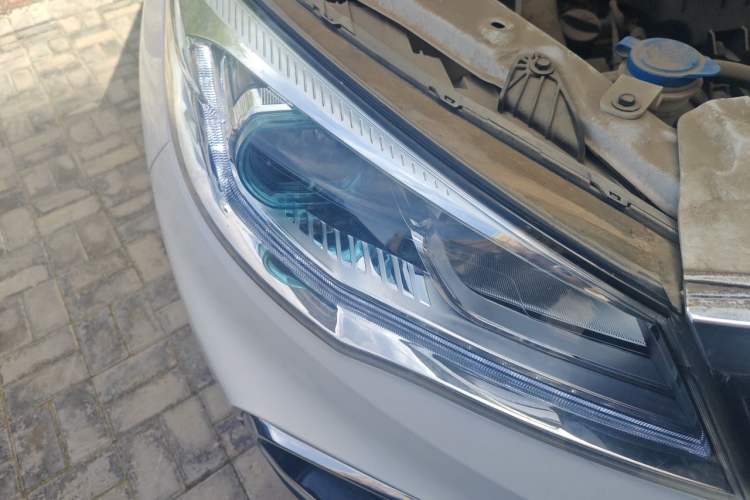 Used Leopaard CS9 2018 1.5T CVT Jingrui Model Right Front Headlight