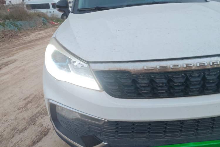 Used Leopaard CS9 2018 1.5T CVT Jingrui Model Right Front Headlight