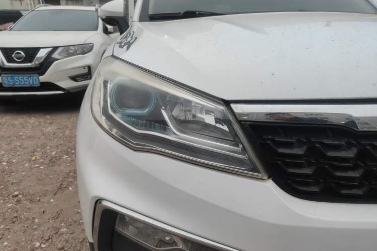 Used Leopaard CS9 2018 1.5T CVT Jingrui Model Right Front Headlight