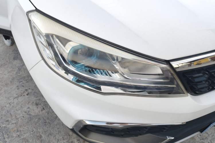 Used Leopaard CS9 2018 1.5T CVT Jingrui Model Right Front Headlight