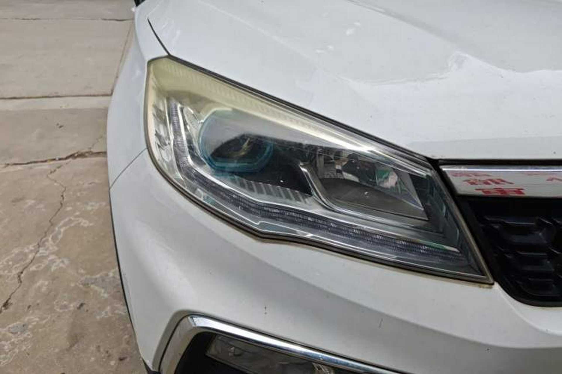 Used Leopaard CS9 2018 1.5T CVT Jingrui Model Right Front Headlight