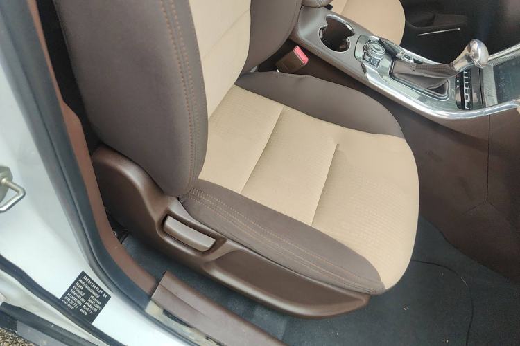 Used Leopaard CS9 2018 1.5T CVT Jingrui Model Right Front Seat