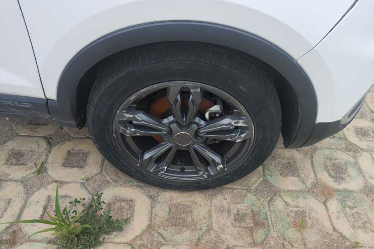 Used Leopaard CS9 2018 1.5T Manual Jingfeng Model Right Front Wheel Hub