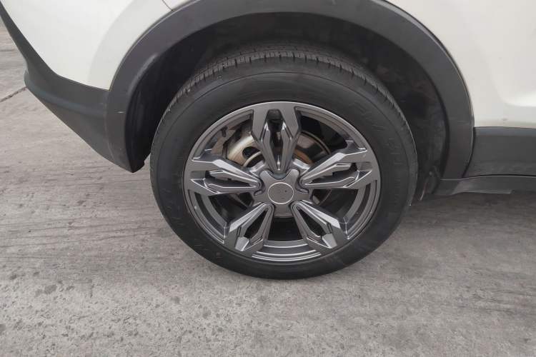 Used Leopaard CS9 2018 1.5T CVT Jingrui Model Right Rear Wheel Hub
