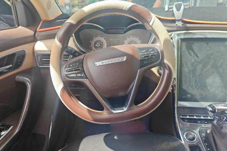 Used Leopaard CS9 2018 1.5T CVT Jingrui Model Steering Wheel