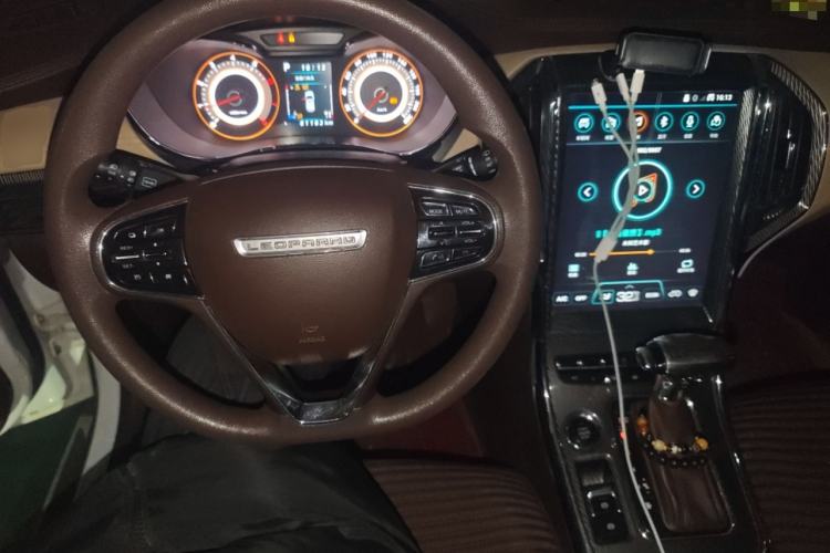 Used Leopaard CS9 2018 1.5T CVT Jingrui Model Steering Wheel