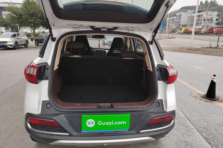 Used Leopaard CS9 2018 1.5T CVT Jingrui Model Trunk