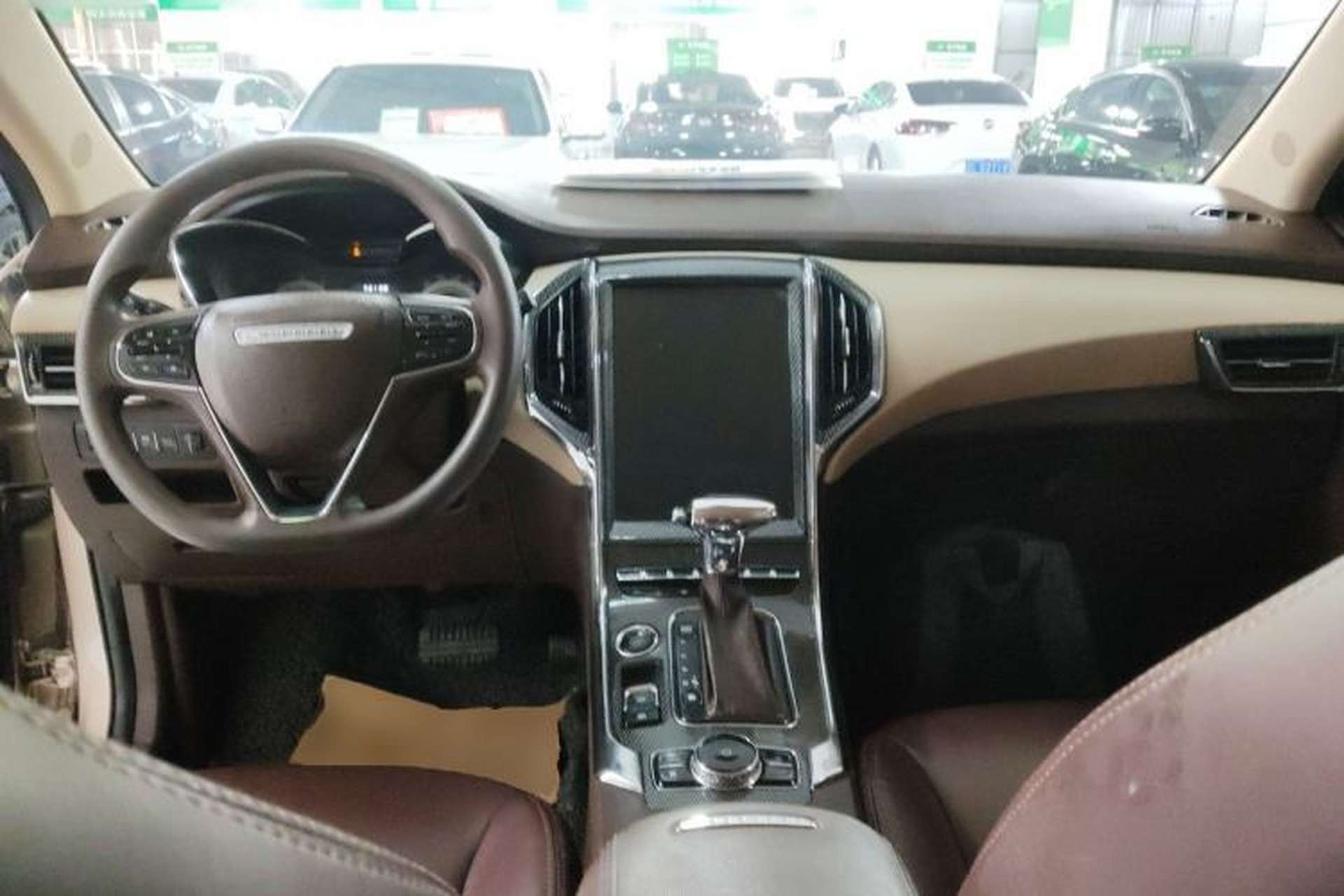 Used Leopaard CS9 2018 1.5T CVT Jingrui Model Center Console