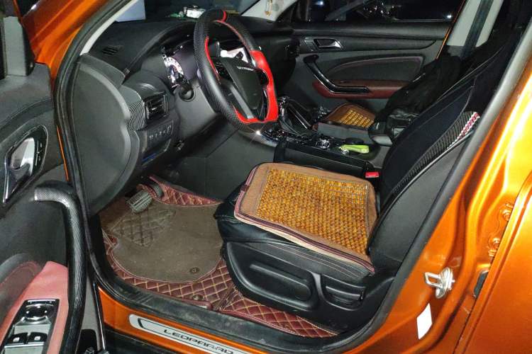 Used Leopaard CS9 2018 1.5T CVT Jingrui Model Driver Seat