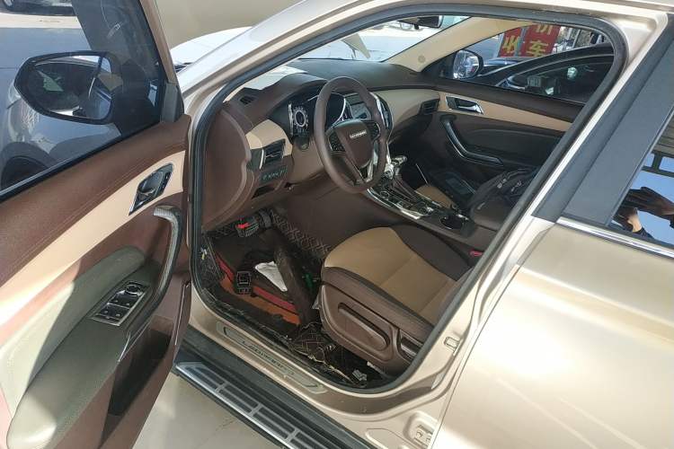 Used Leopaard CS9 2018 1.5T CVT Jingrui Model Driver Seat