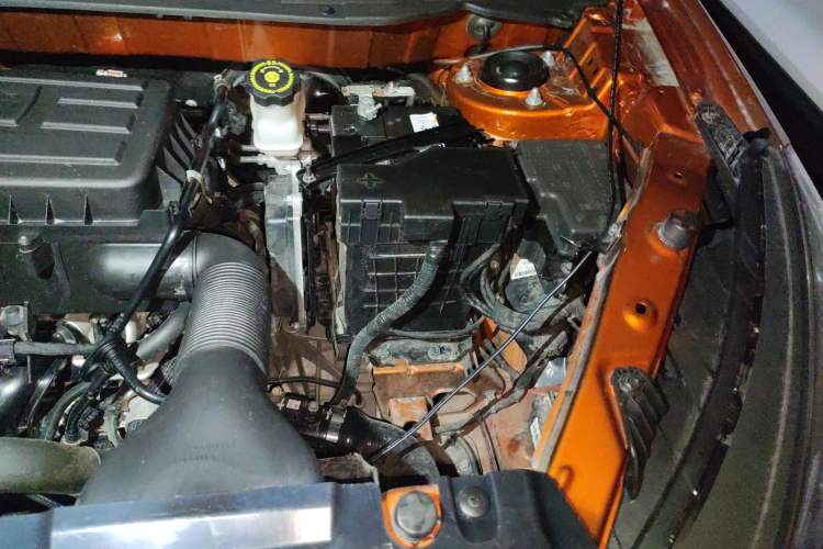 Used Leopaard CS9 2018 1.5T CVT Jingrui Model Engine Bay Left