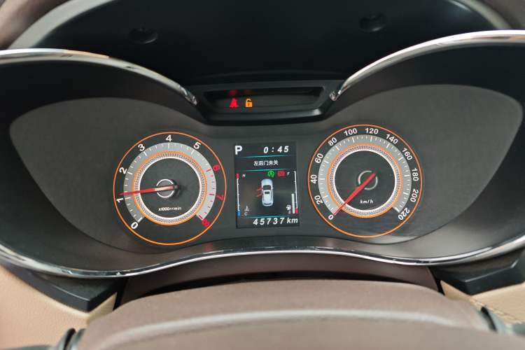 Used Leopaard CS9 2018 1.5T CVT Jingrui Model Instrument Cluster