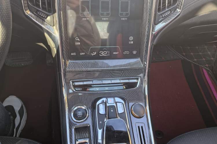 Used Leopaard CS9 New Energy 2018 EV300 Elite Edition Interior 5
