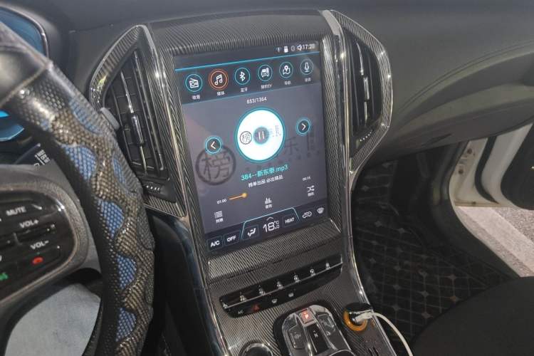 Used Leopaard CS9 New Energy 2018 EV300 Fashion Edition Audio And AC Panel