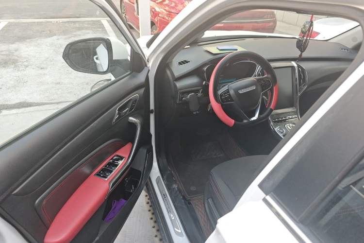 Used Leopaard CS9 New Energy 2018 EV300 Fashion Edition Driver Seat