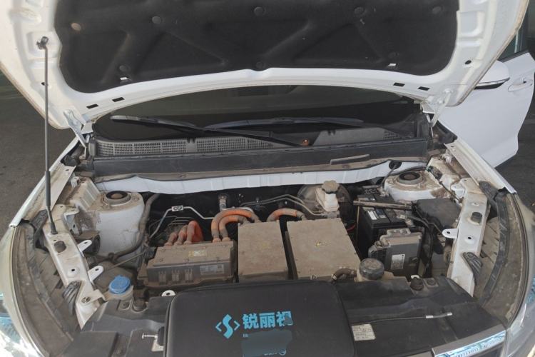 Used Leopaard CS9 New Energy 2018 EV300 Fashion Edition Engine Bay