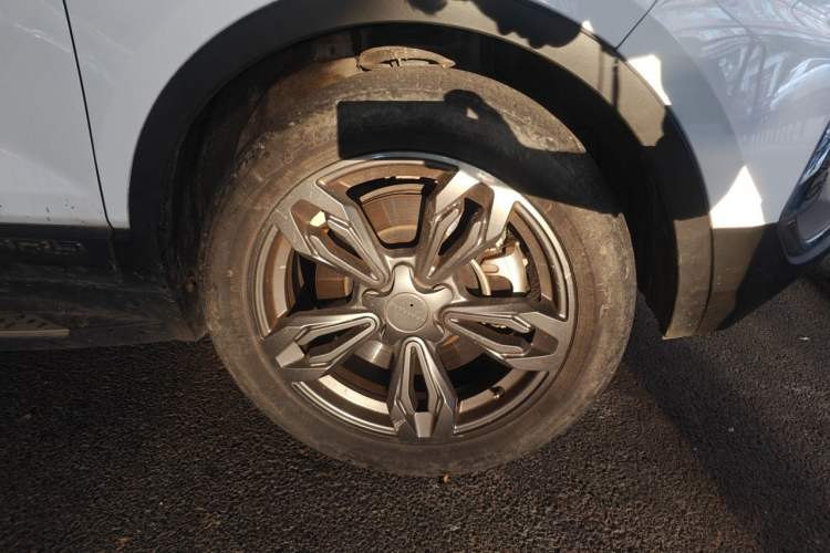 Used Leopaard CS9 New Energy 2018 EV300 Fashion Edition Right Front Wheel Hub