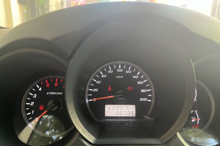 Used Leopaard CT7 2018 1.9T Diesel Two-Wheel Drive Advanced Dual-Door Version D19TCIE Odometer Close Up