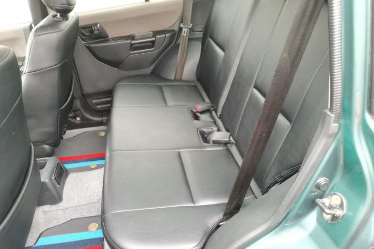 Used Leopaard Feiting 2008 2.0L Manual Two-Wheel Drive Left Rear Seat