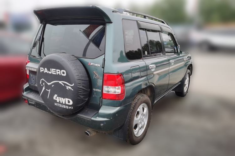 Used Leopaard Feiting 2008 2.0L Manual Two-Wheel Drive Rear Right 45 Deg
