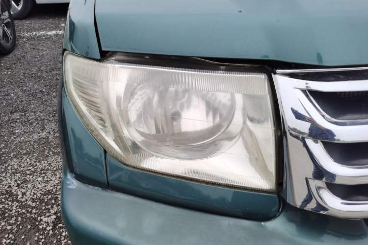 Used Leopaard Feiting 2008 2.0L Manual Two-Wheel Drive Right Front Headlight