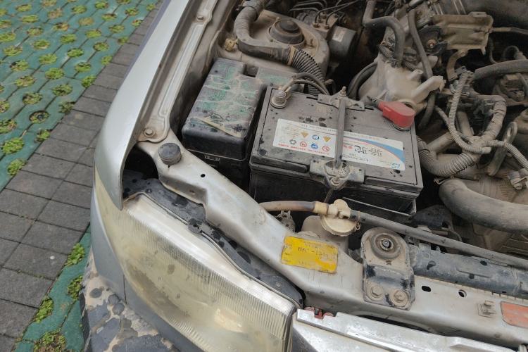 Used Leopaard Feiting 2009 2.0L 4x4 Luxury Edition Engine Bay Right