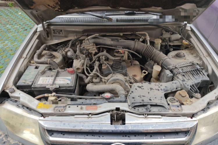 Used Leopaard Feiting 2009 2.0L 4x4 Luxury Edition Engine Bay