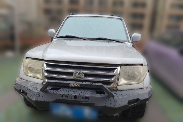 Used Leopaard Feiting 2009 2.0L 4x4 Luxury Edition Front