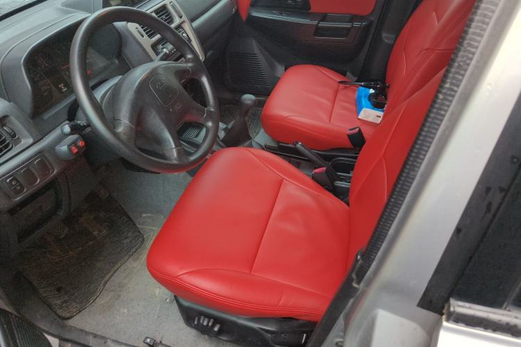 Used Leopaard Feiting 2009 2.0L 4x4 Luxury Edition Left Front Seat