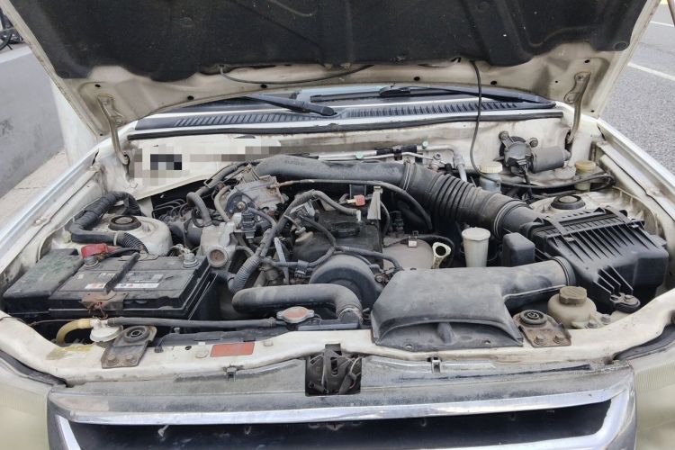 Used Leopaard Feiting 2009 2.0L 4x4 Standard Edition Engine Bay
