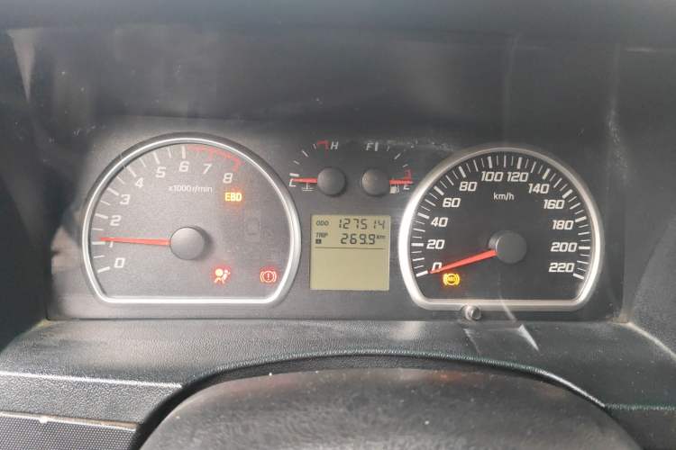 Used Leopaard Feiting 2010 Fashion Edition 1.5L Two-Wheel Drive Comfort Version Instrument Cluster