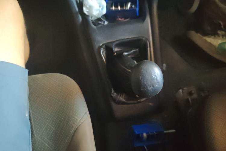 Used Leopaard Feiting 2013 Classic Edition 2.0L Two-Wheel Drive Standard Model Gear Lever