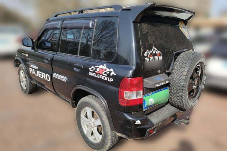 Used Leopaard Feiting 2013 Classic Edition 2.0L Four-Wheel Drive Standard Model Rear Left 45 Deg