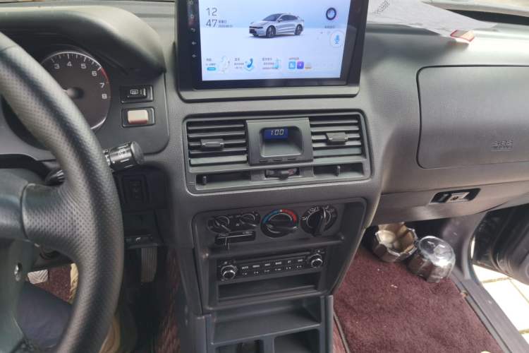 Used Leopaard Heijingang 2009 2.4L Manual Transmission 4x4 China Stage III Audio And AC Panel