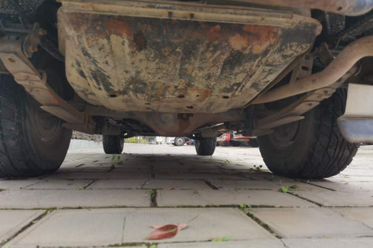 Used Leopaard Heijingang 2009 2.4L Manual Transmission 4x4 China Stage III Chassis Rear