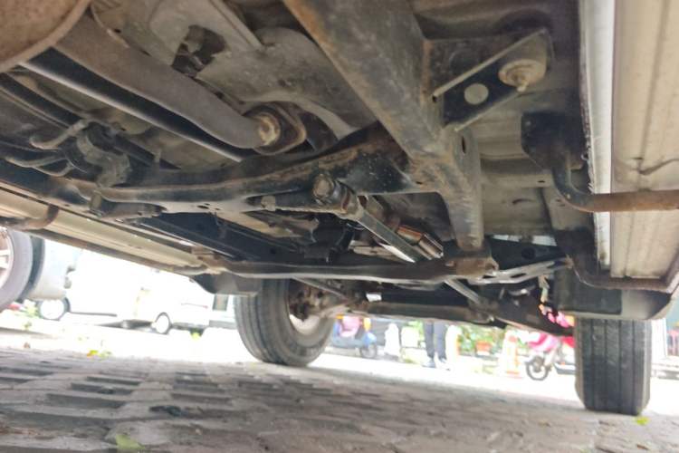 Used Leopaard Heijingang 2009 2.4L Manual Two-Wheel Drive Chassis Rear Right