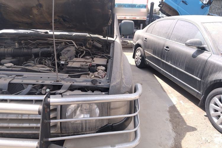 Used Leopaard Heijingang 2009 2.4L Manual 4x4 Engine Bay Left