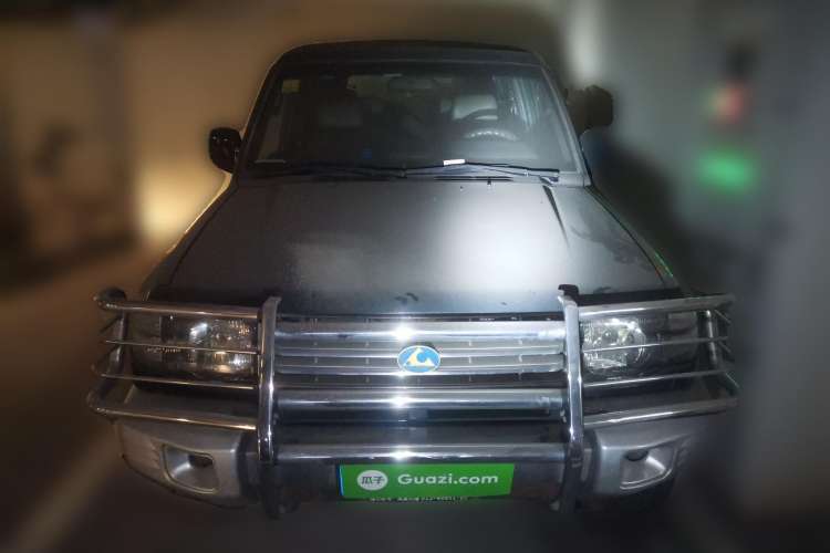 Used Leopaard Heijingang 2009 2.4L Manual 4x4 Front