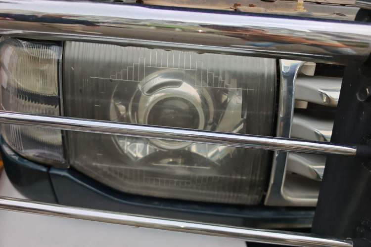 Used Leopaard Heijingang 2009 2.4L Manual Two-Wheel Drive Right Front Headlight
