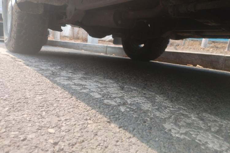 Used Leopaard Heijingang 2009 2.4L Manual 4x4 Chassis Front Right