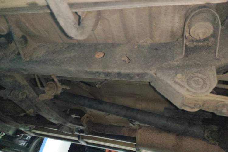 Used Leopaard Heijingang 2009 2.4L Manual Two-Wheel Drive Chassis Rear Left