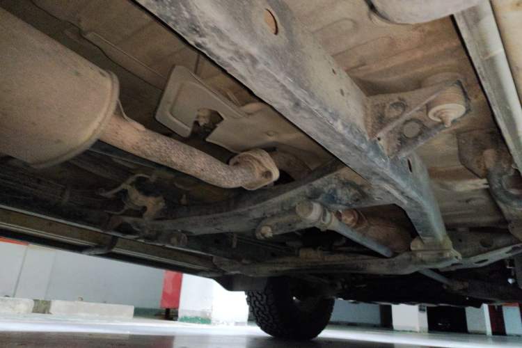 Used Leopaard Heijingang 2009 2.4L Manual Two-Wheel Drive Chassis Rear Right